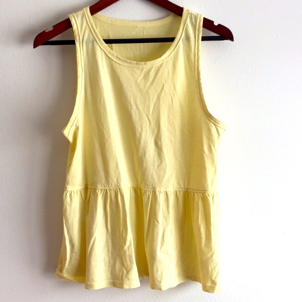 American Eagle Outfitters Ruffled Tank